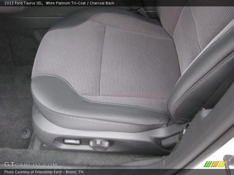 White Platinum Tri-Coat / Charcoal Black 2013 Ford Taurus SEL