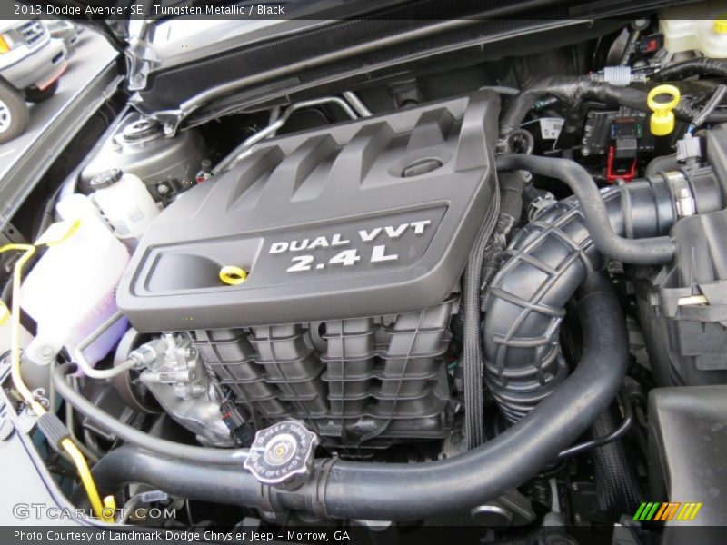 Tungsten Metallic / Black 2013 Dodge Avenger SE