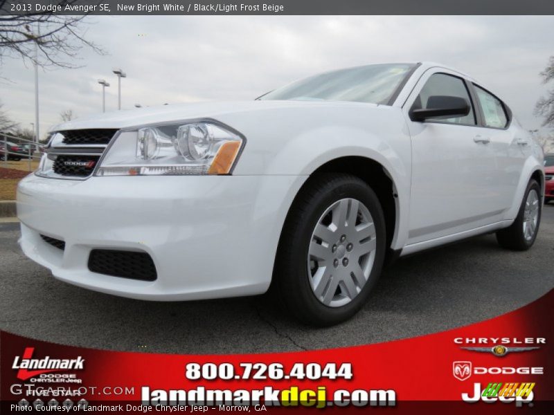 New Bright White / Black/Light Frost Beige 2013 Dodge Avenger SE