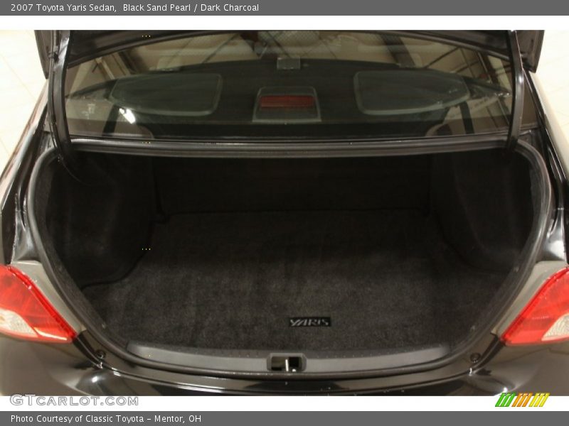 Black Sand Pearl / Dark Charcoal 2007 Toyota Yaris Sedan
