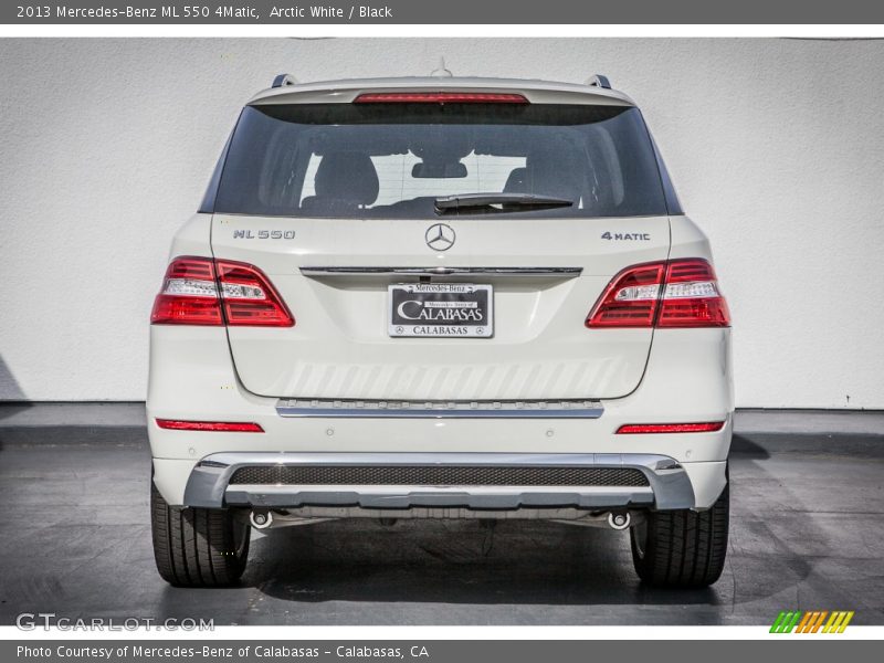 Arctic White / Black 2013 Mercedes-Benz ML 550 4Matic