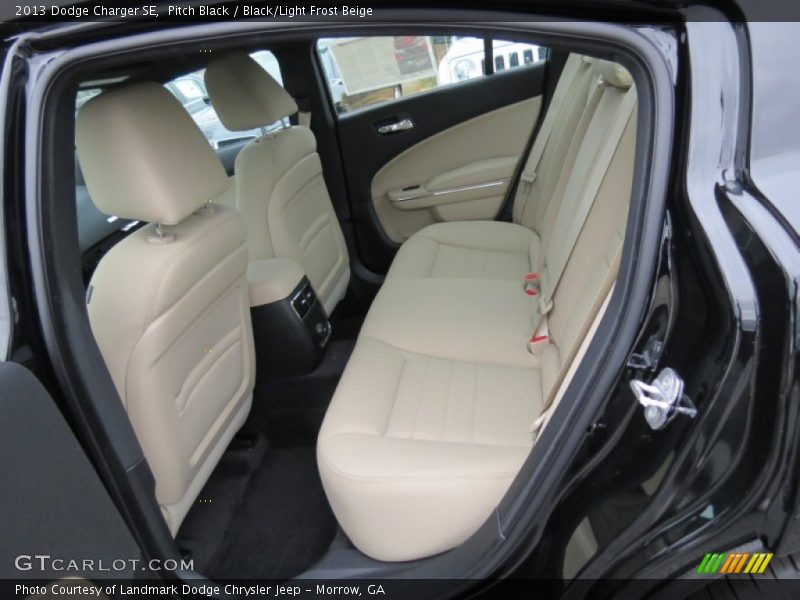 Pitch Black / Black/Light Frost Beige 2013 Dodge Charger SE