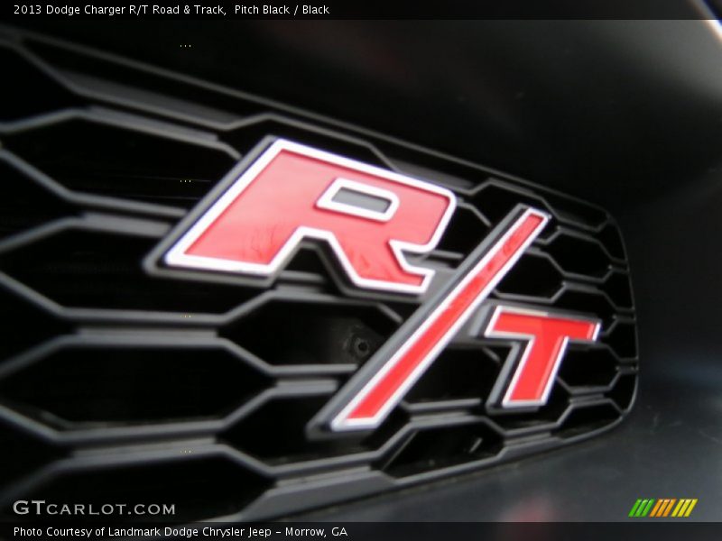 Pitch Black / Black 2013 Dodge Charger R/T Road & Track