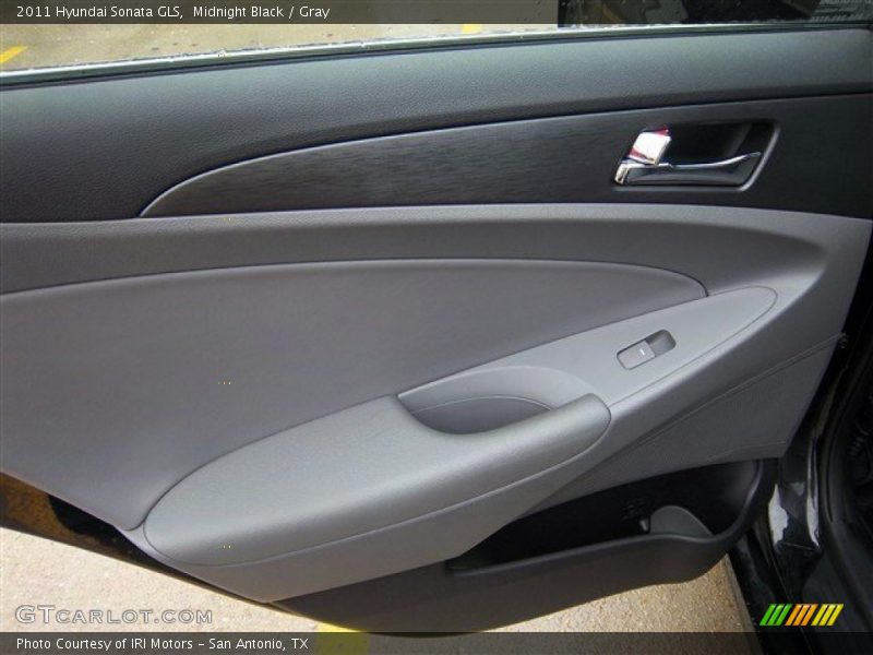 Midnight Black / Gray 2011 Hyundai Sonata GLS