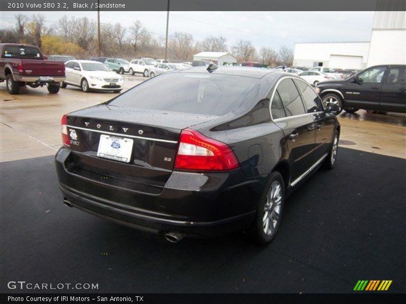 Black / Sandstone 2010 Volvo S80 3.2