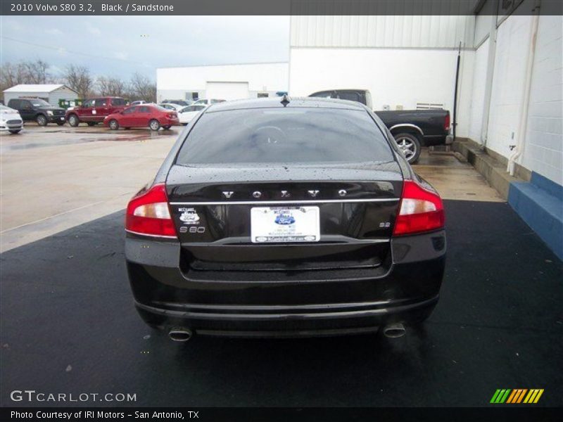 Black / Sandstone 2010 Volvo S80 3.2