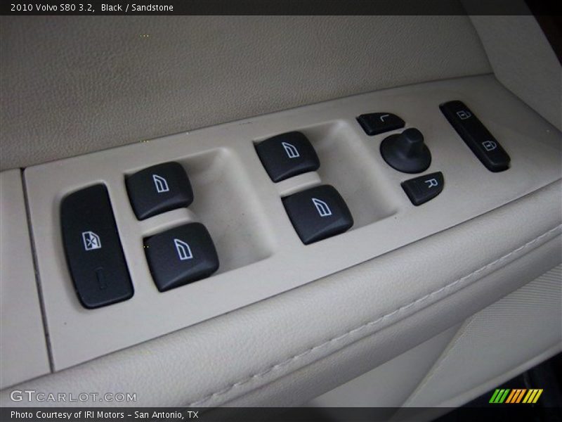 Black / Sandstone 2010 Volvo S80 3.2