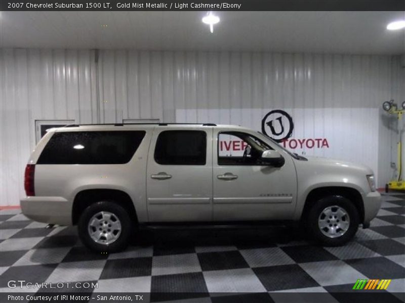 Gold Mist Metallic / Light Cashmere/Ebony 2007 Chevrolet Suburban 1500 LT