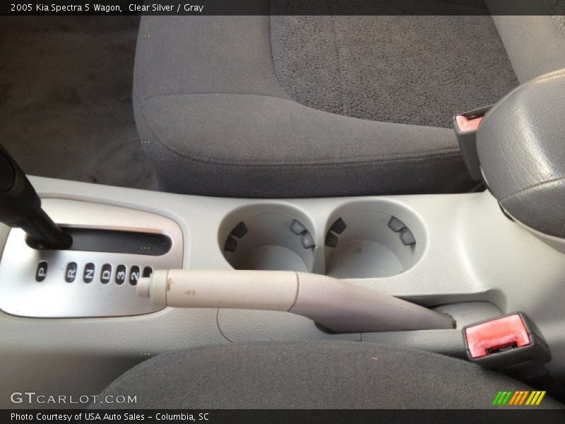 Clear Silver / Gray 2005 Kia Spectra 5 Wagon