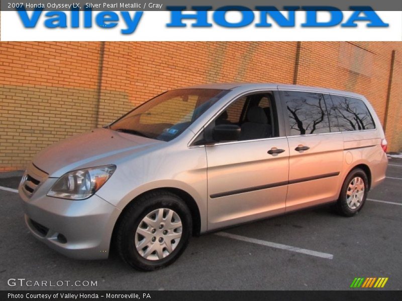Silver Pearl Metallic / Gray 2007 Honda Odyssey LX