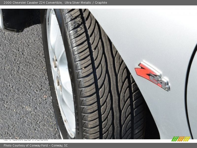 Ultra Silver Metallic / Graphite 2000 Chevrolet Cavalier Z24 Convertible