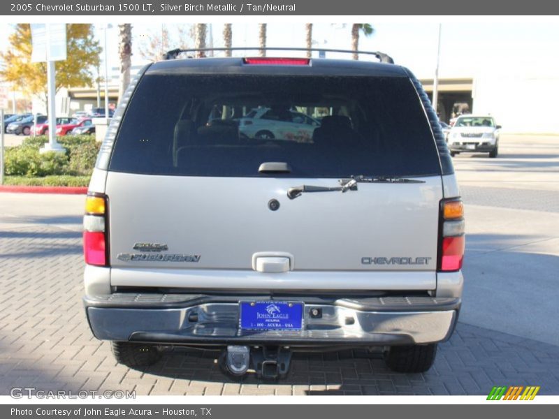 Silver Birch Metallic / Tan/Neutral 2005 Chevrolet Suburban 1500 LT
