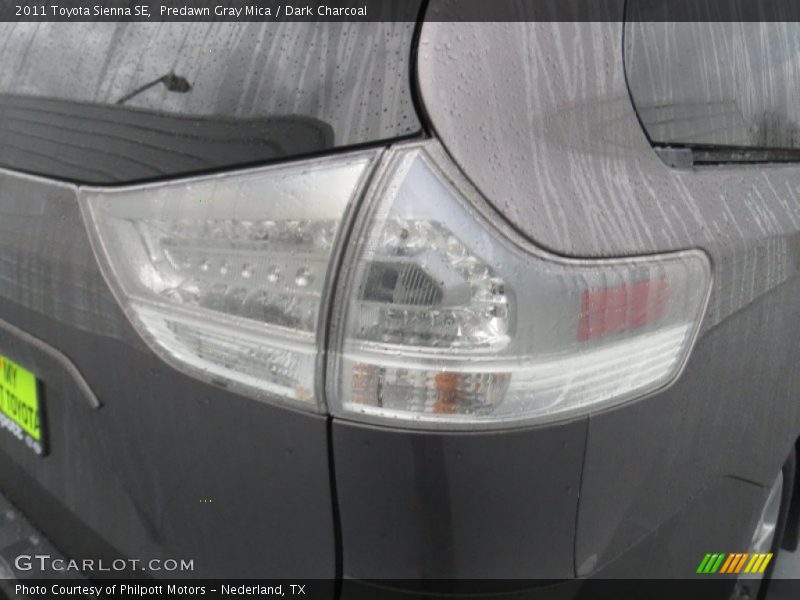 Predawn Gray Mica / Dark Charcoal 2011 Toyota Sienna SE