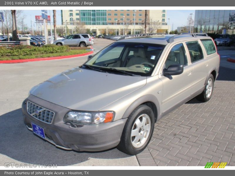 Ash Gold Metallic / Beige 2001 Volvo V70 XC AWD