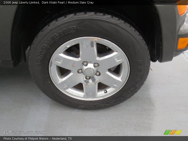 Dark Khaki Pearl / Medium Slate Gray 2006 Jeep Liberty Limited