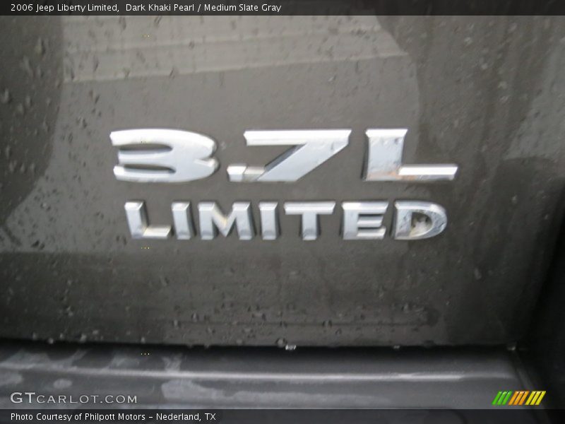 Dark Khaki Pearl / Medium Slate Gray 2006 Jeep Liberty Limited
