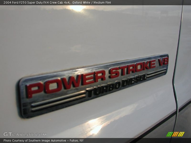Oxford White / Medium Flint 2004 Ford F250 Super Duty FX4 Crew Cab 4x4