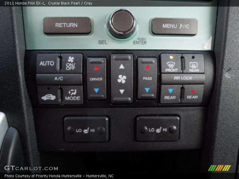 Controls of 2011 Pilot EX-L