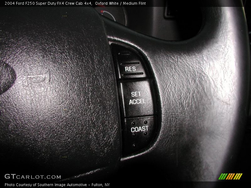 Oxford White / Medium Flint 2004 Ford F250 Super Duty FX4 Crew Cab 4x4