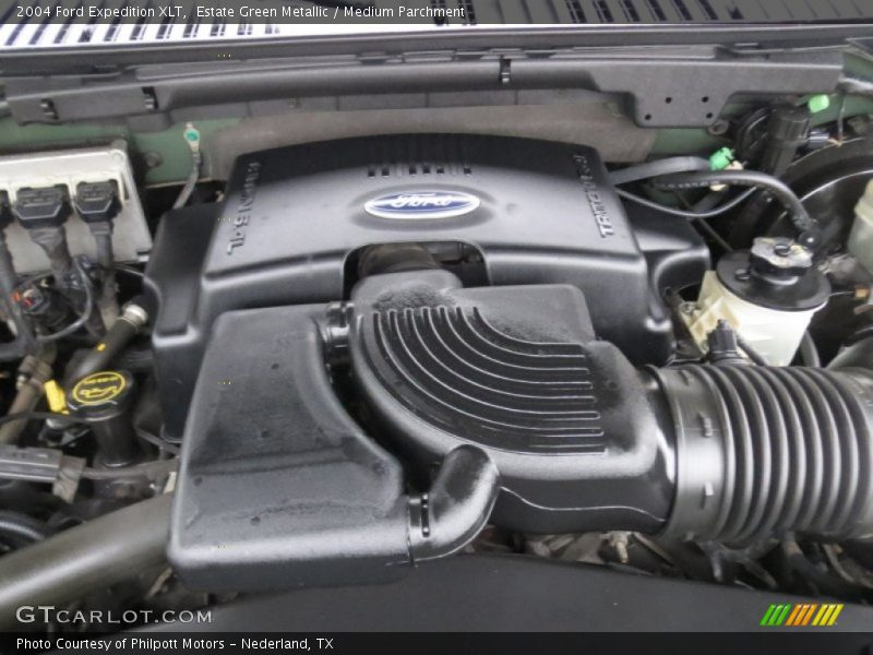  2004 Expedition XLT Engine - 5.4 Liter SOHC 16-Valve Triton V8