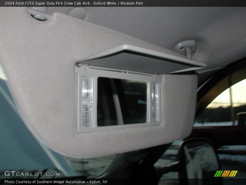 Oxford White / Medium Flint 2004 Ford F250 Super Duty FX4 Crew Cab 4x4