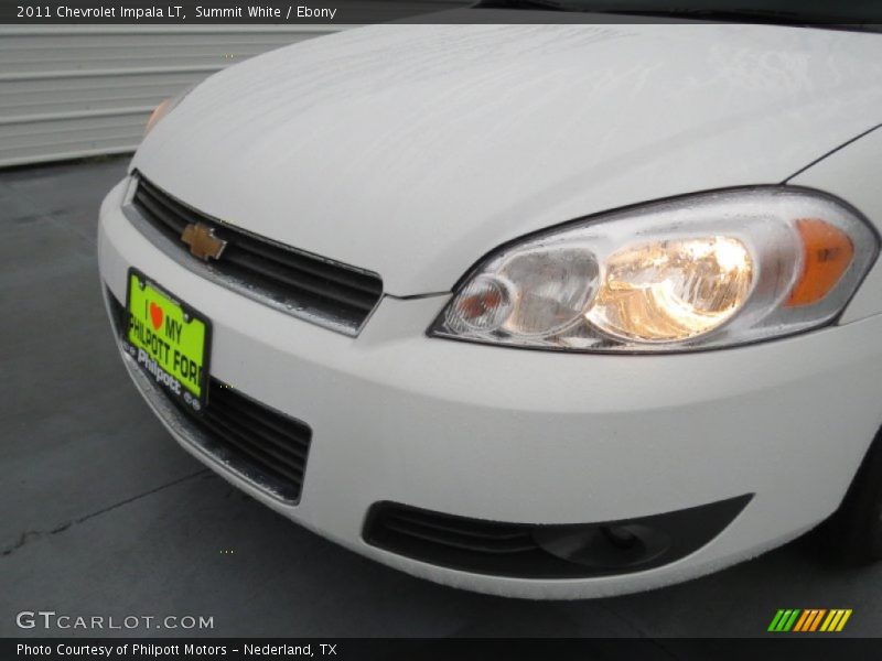Summit White / Ebony 2011 Chevrolet Impala LT