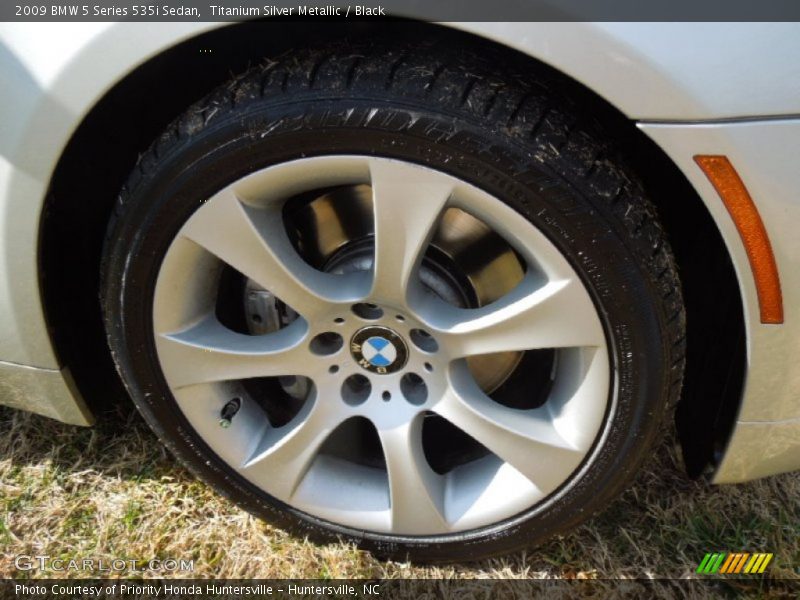 Titanium Silver Metallic / Black 2009 BMW 5 Series 535i Sedan