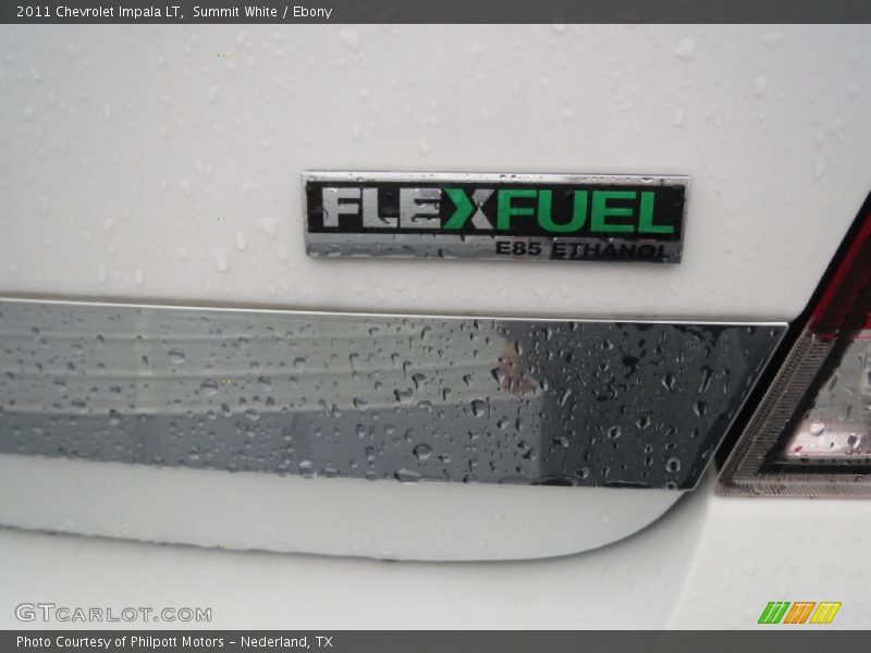 Summit White / Ebony 2011 Chevrolet Impala LT
