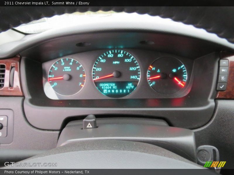Summit White / Ebony 2011 Chevrolet Impala LT