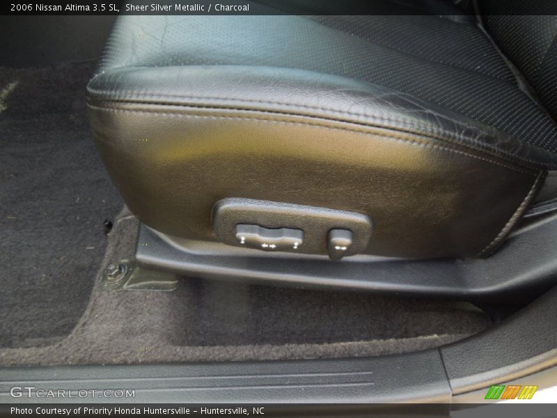 Sheer Silver Metallic / Charcoal 2006 Nissan Altima 3.5 SL