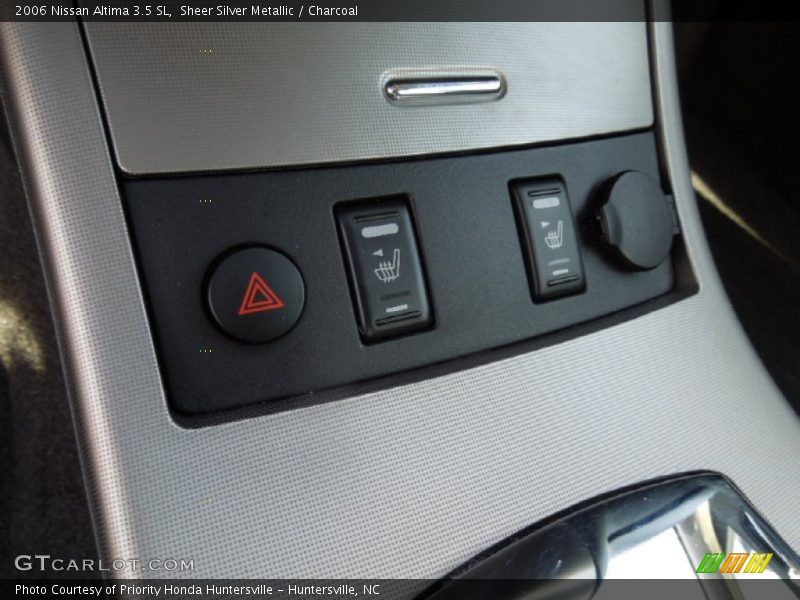 Sheer Silver Metallic / Charcoal 2006 Nissan Altima 3.5 SL