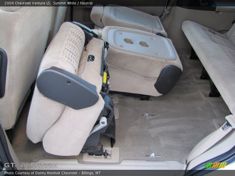 Rear Seat of 2004 Venture LS