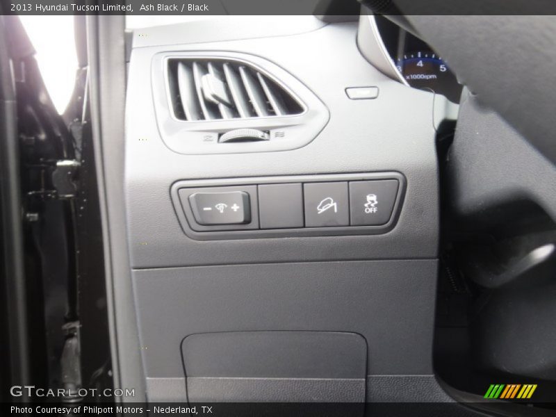 Ash Black / Black 2013 Hyundai Tucson Limited