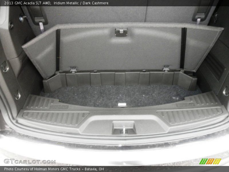  2013 Acadia SLT AWD Trunk