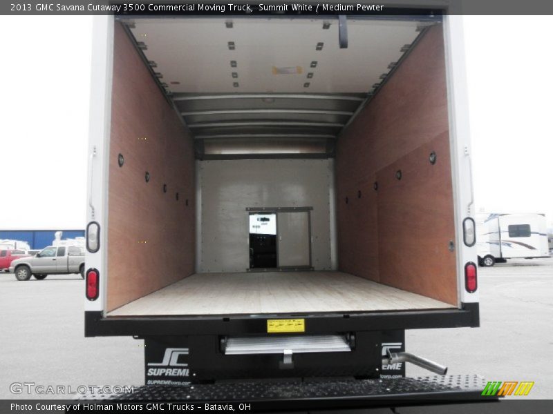 Summit White / Medium Pewter 2013 GMC Savana Cutaway 3500 Commercial Moving Truck