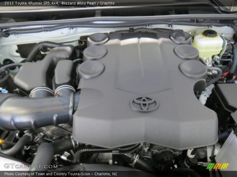 Blizzard White Pearl / Graphite 2013 Toyota 4Runner SR5 4x4