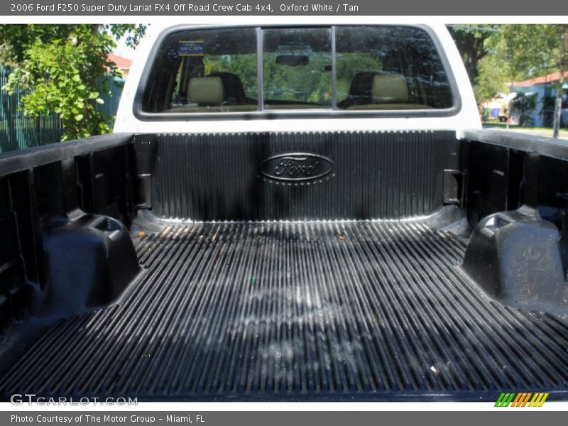 Oxford White / Tan 2006 Ford F250 Super Duty Lariat FX4 Off Road Crew Cab 4x4
