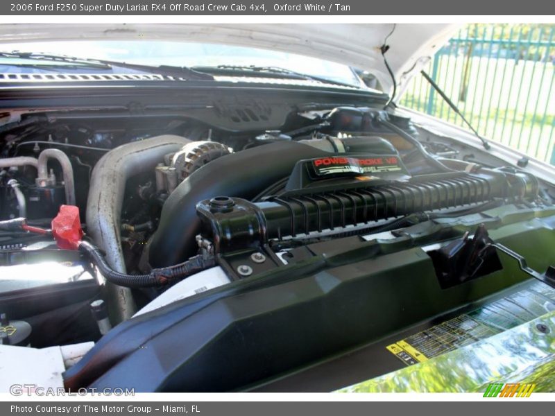 Oxford White / Tan 2006 Ford F250 Super Duty Lariat FX4 Off Road Crew Cab 4x4