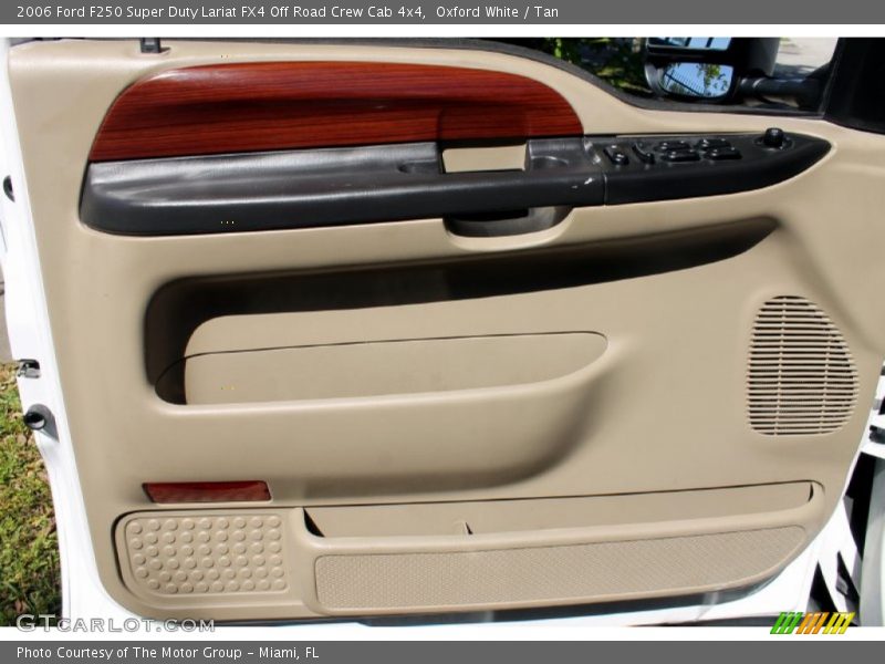 Oxford White / Tan 2006 Ford F250 Super Duty Lariat FX4 Off Road Crew Cab 4x4