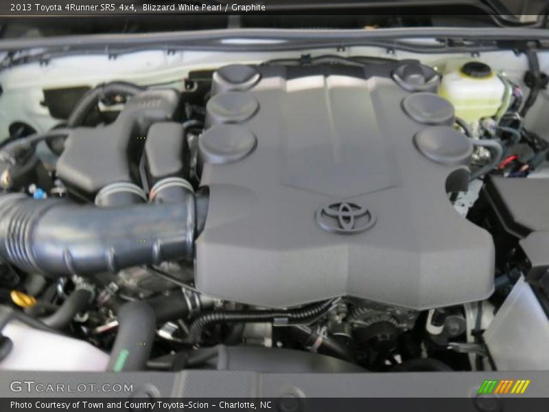 Blizzard White Pearl / Graphite 2013 Toyota 4Runner SR5 4x4