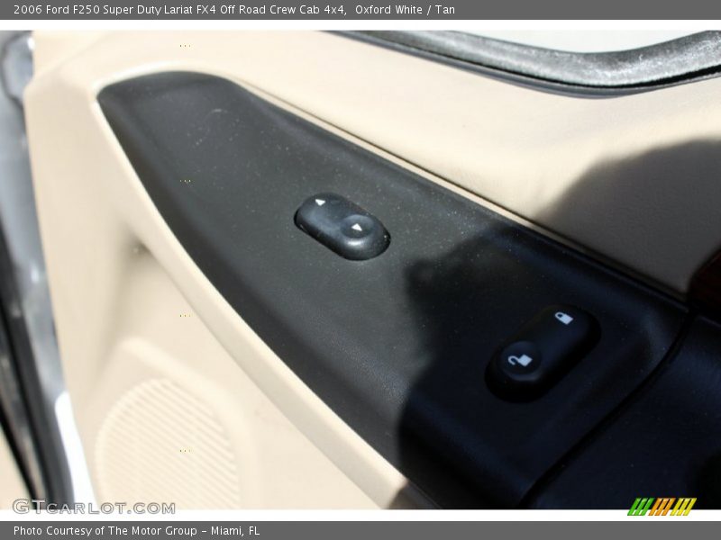 Oxford White / Tan 2006 Ford F250 Super Duty Lariat FX4 Off Road Crew Cab 4x4