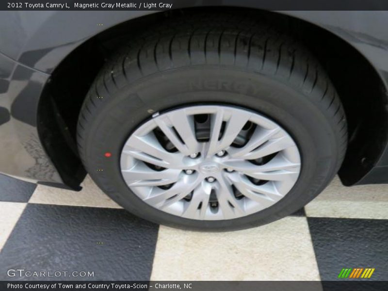 Magnetic Gray Metallic / Light Gray 2012 Toyota Camry L
