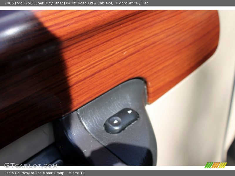 Oxford White / Tan 2006 Ford F250 Super Duty Lariat FX4 Off Road Crew Cab 4x4