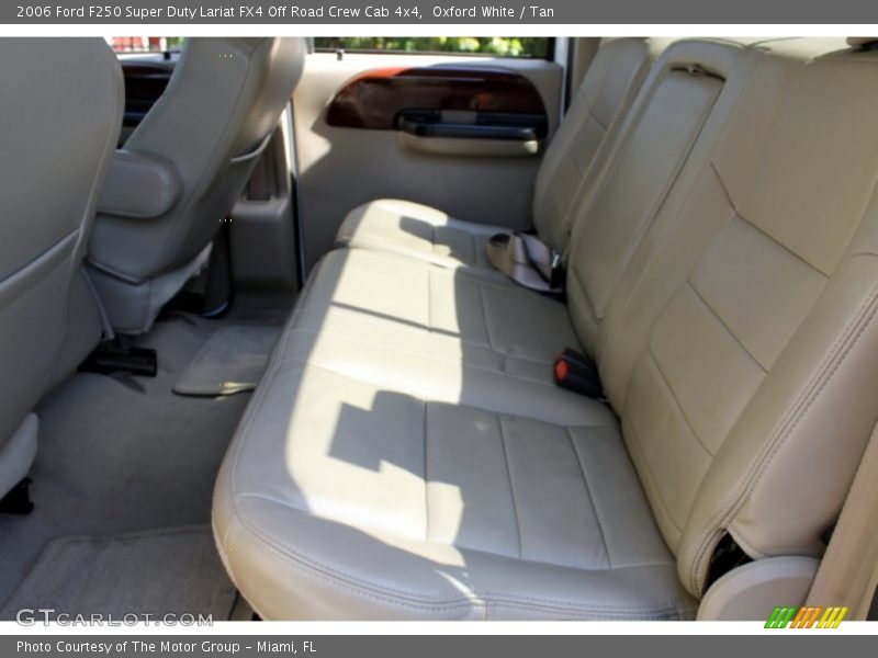 Oxford White / Tan 2006 Ford F250 Super Duty Lariat FX4 Off Road Crew Cab 4x4