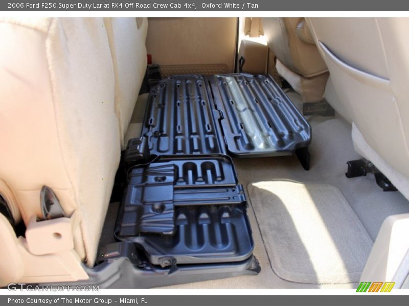 Oxford White / Tan 2006 Ford F250 Super Duty Lariat FX4 Off Road Crew Cab 4x4