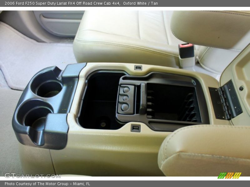 Oxford White / Tan 2006 Ford F250 Super Duty Lariat FX4 Off Road Crew Cab 4x4
