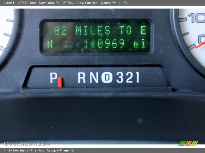 Oxford White / Tan 2006 Ford F250 Super Duty Lariat FX4 Off Road Crew Cab 4x4