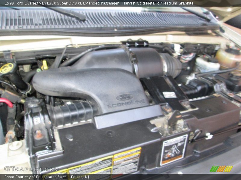 Harvest Gold Metallic / Medium Graphite 1999 Ford E Series Van E350 Super Duty XL Extended Passenger