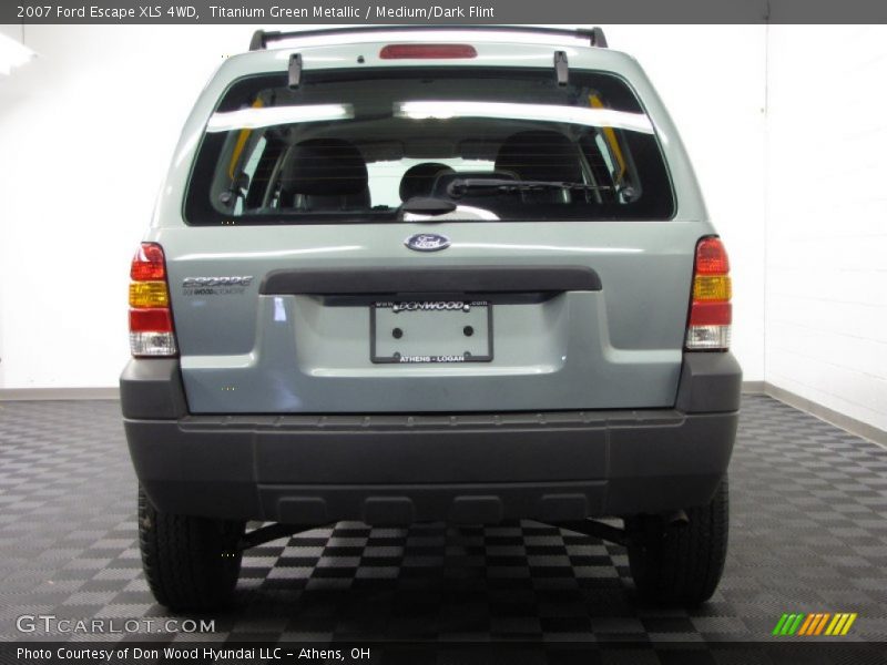 Titanium Green Metallic / Medium/Dark Flint 2007 Ford Escape XLS 4WD