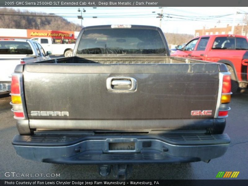 Deep Blue Metallic / Dark Pewter 2005 GMC Sierra 2500HD SLT Extended Cab 4x4